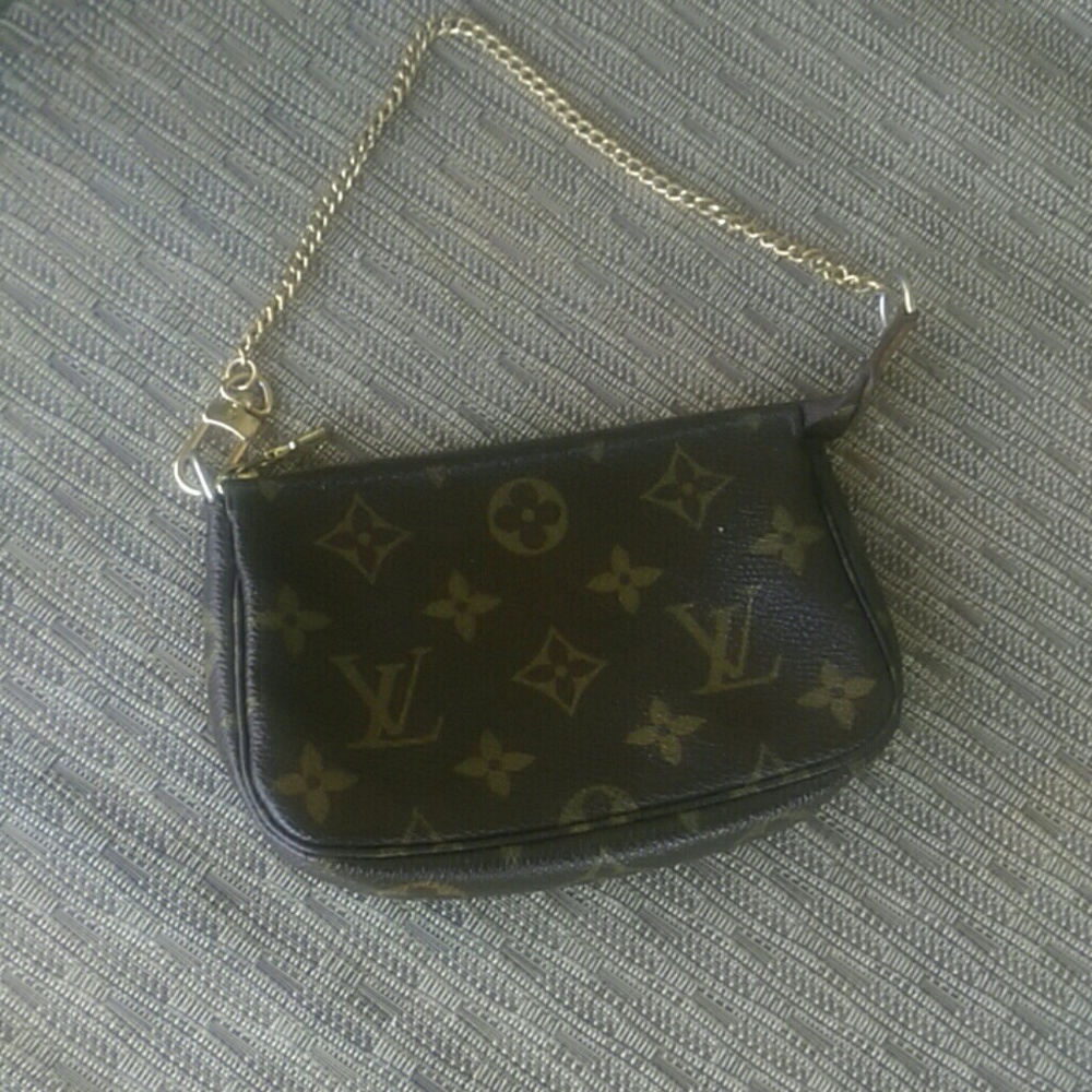 Authentic Louis Vuitton wristlet